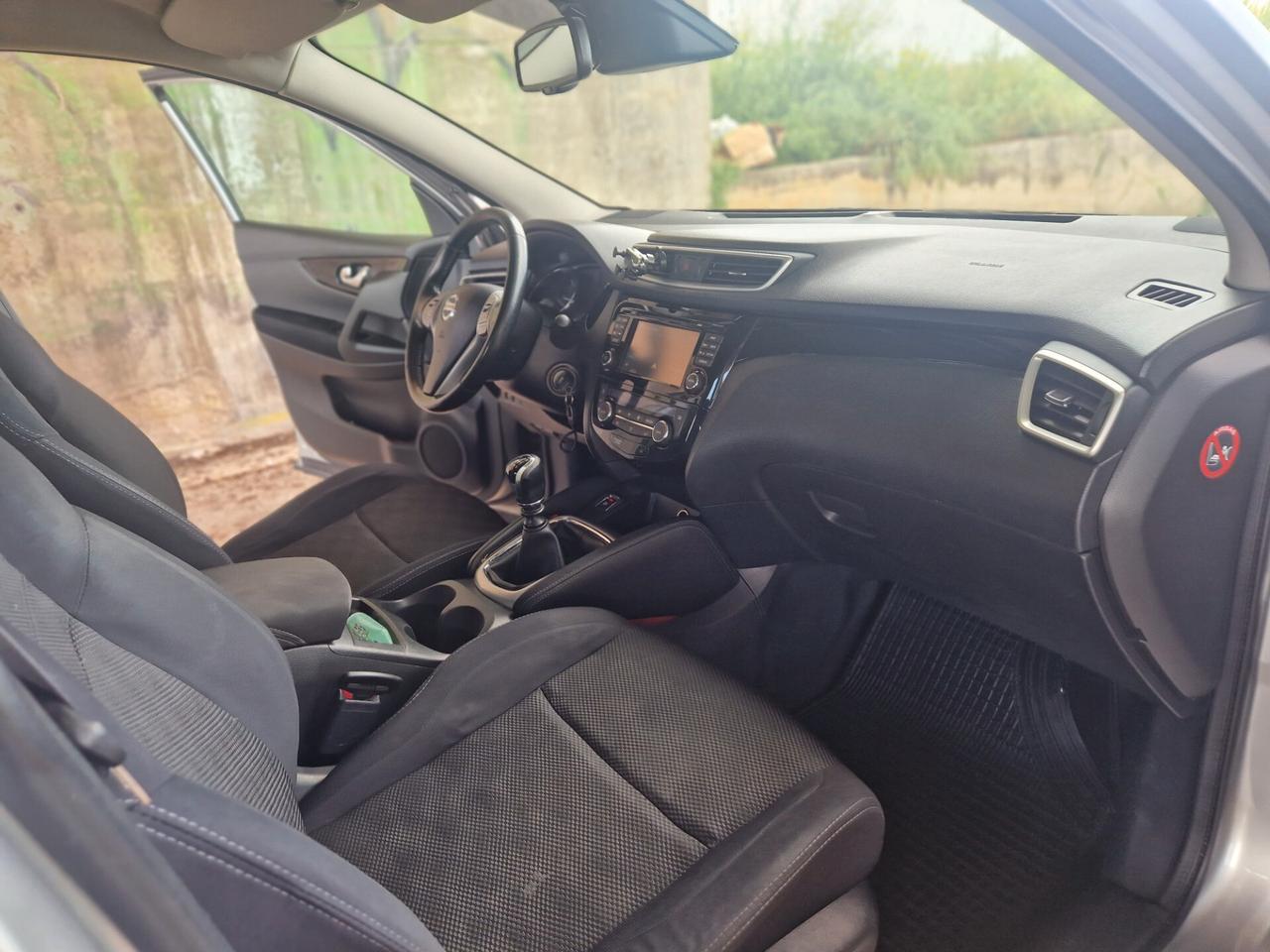 Nissan Qashqai 1.6 dCi 4WD Tekna