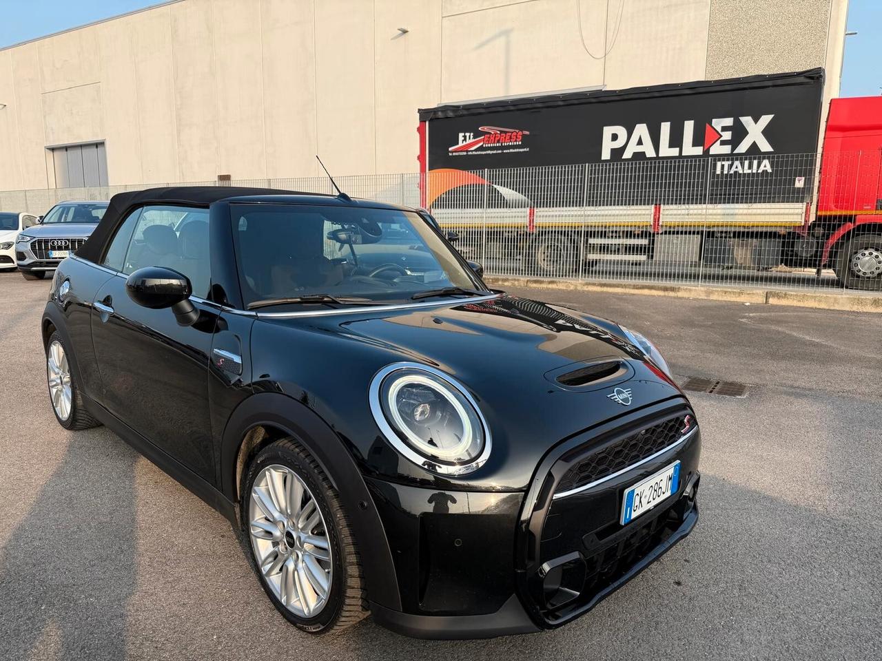 Mini 2.0 Cooper S Yours Cabrio