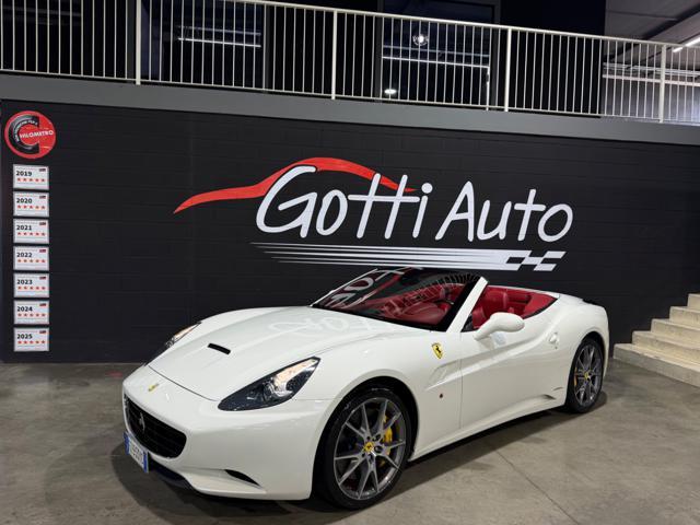 FERRARI California BIANCO AVUS CARBOCERAMICI ASPIRATA DAYTONA RED