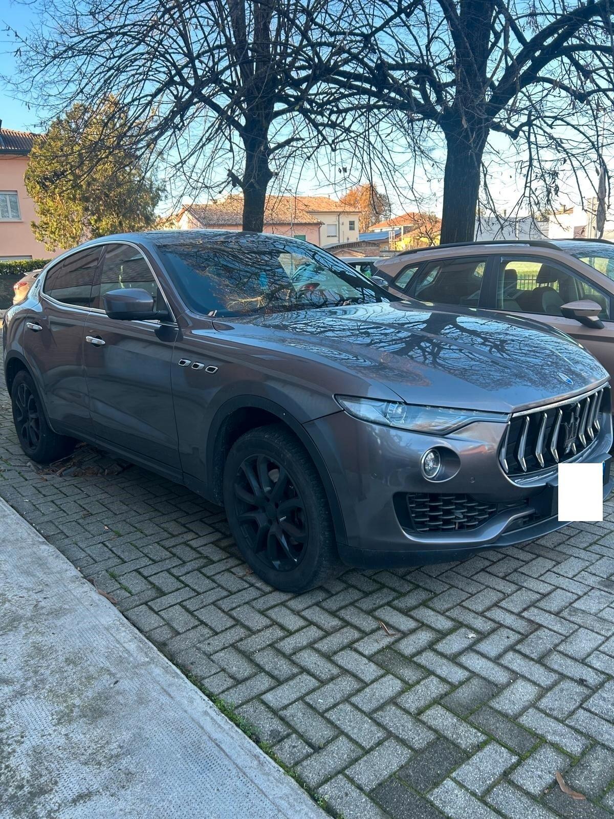 Maserati Levante V6 Diesel 275 CV AWD