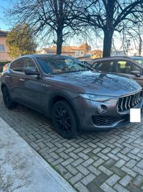 Maserati Levante V6 Diesel 275 CV AWD