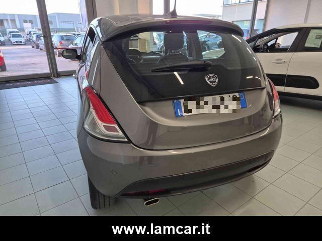 LANCIA Ypsilon 1.0 FireFly 5 porte S&S Hybrid Gold