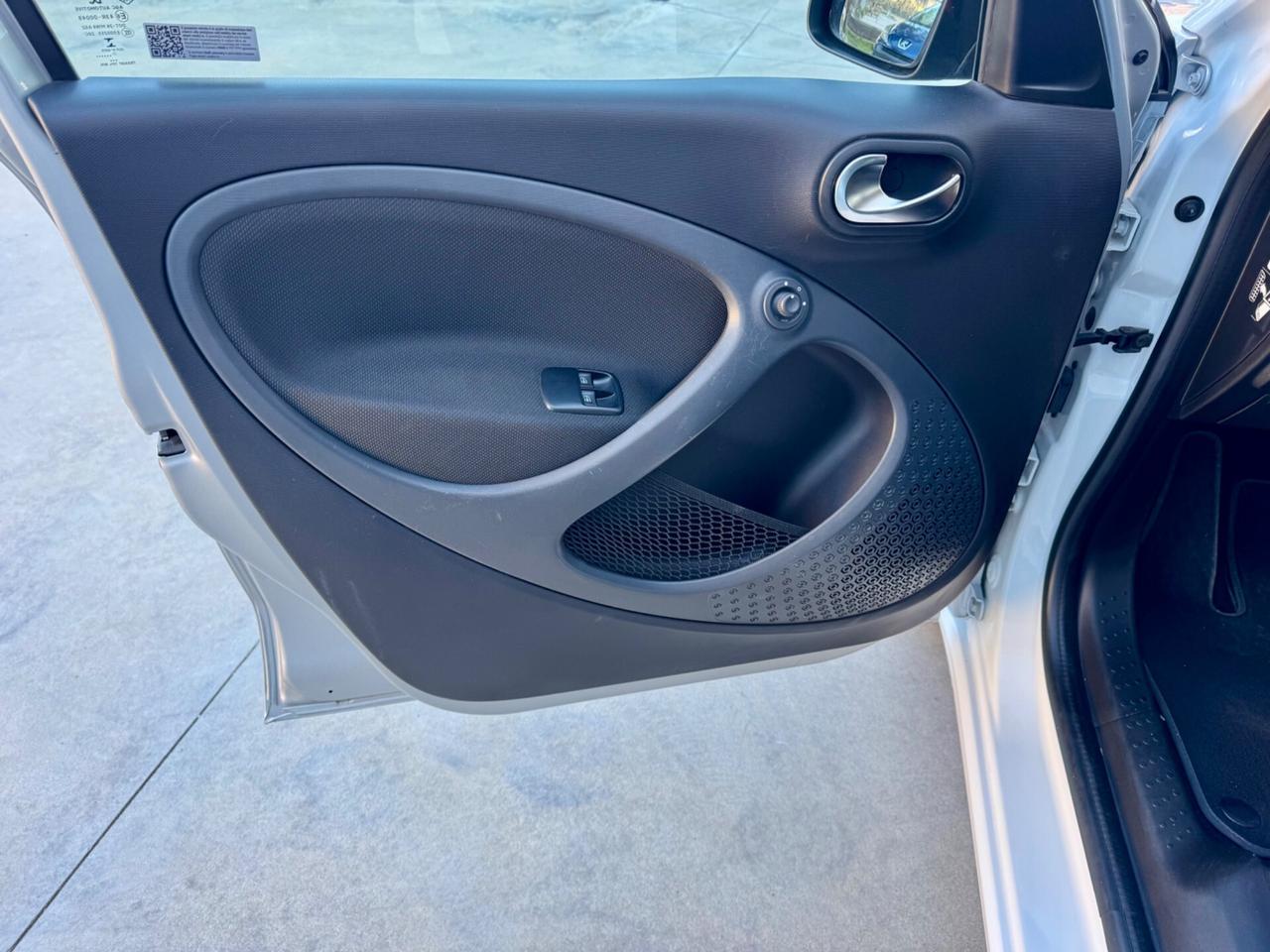 Smart ForFour EQ Passion