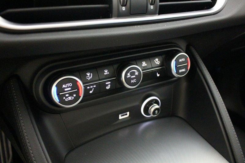 Alfa Romeo Stelvio 2.2 Turbodiesel 210 CV AT8 Q4 Veloce
