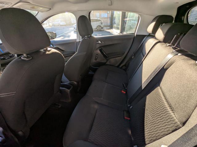 PEUGEOT 208 1° serie PureTech 82 5 porte Allure