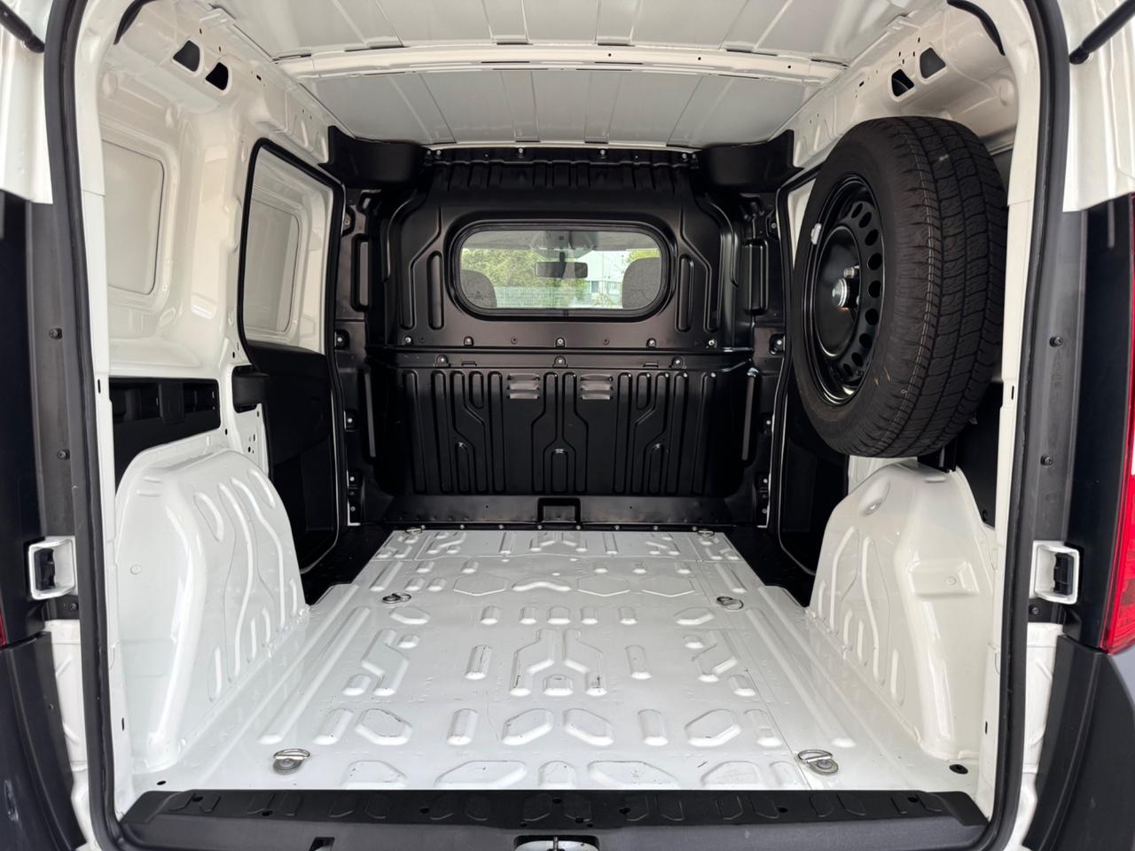 FIAT DOBLO 1.4 Natural Power Metano Cargo - Navi