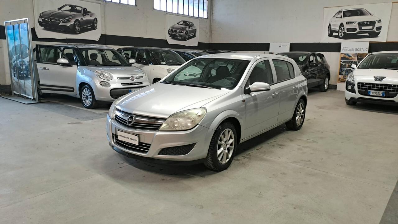 Opel Astra 1.7 CDTI 80CV 5 porte Club