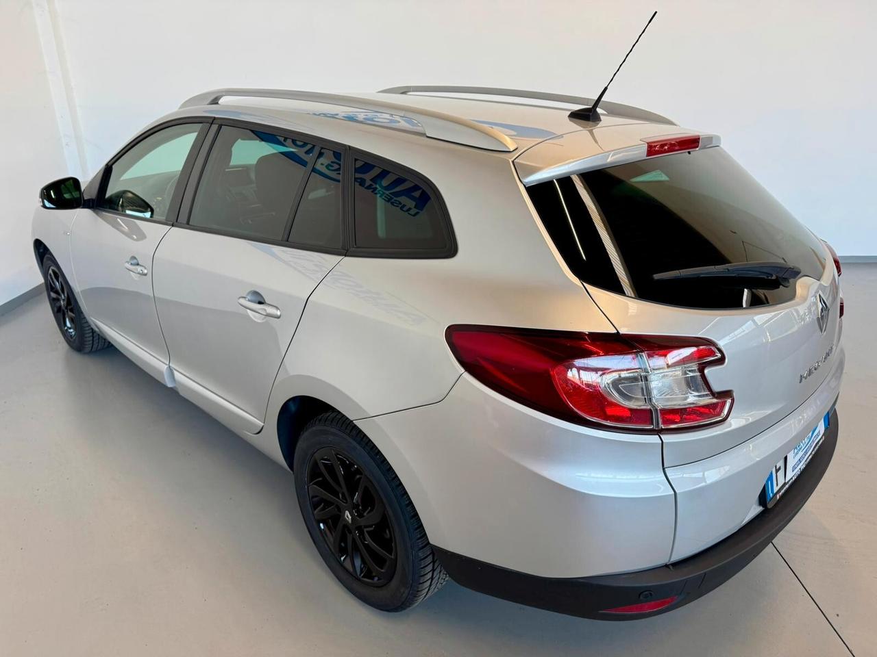 Renault Megane 1.5 dCi 110CV Start&Stop SporTour Limited