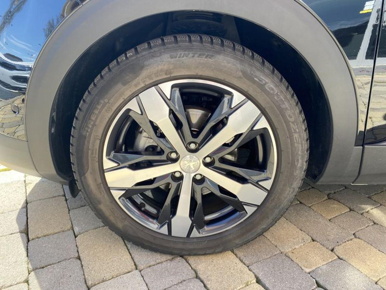 Peugeot 3008 BlueHDi 130 S&S NAVI-APP-RETROCAMERA