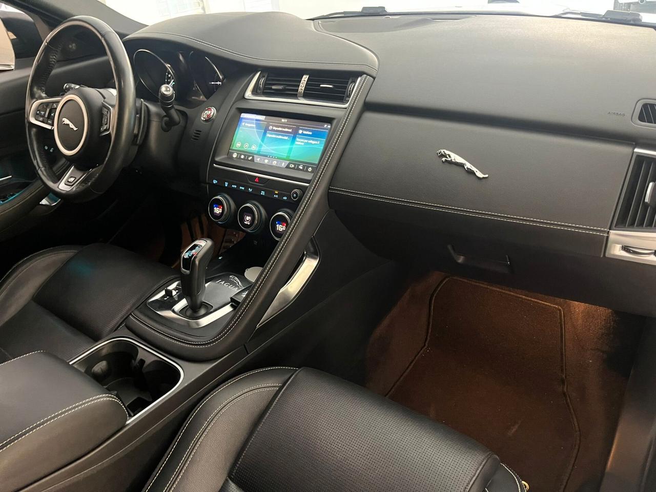 Jaguar E-Pace 2.0D 150 CV AWD aut. R-Dynamic HSE