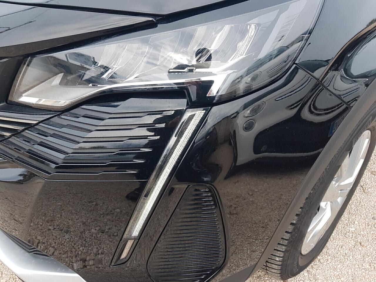Peugeot 3008 BlueHDi 130cv EAT8 Navy Led Rcam Sensori