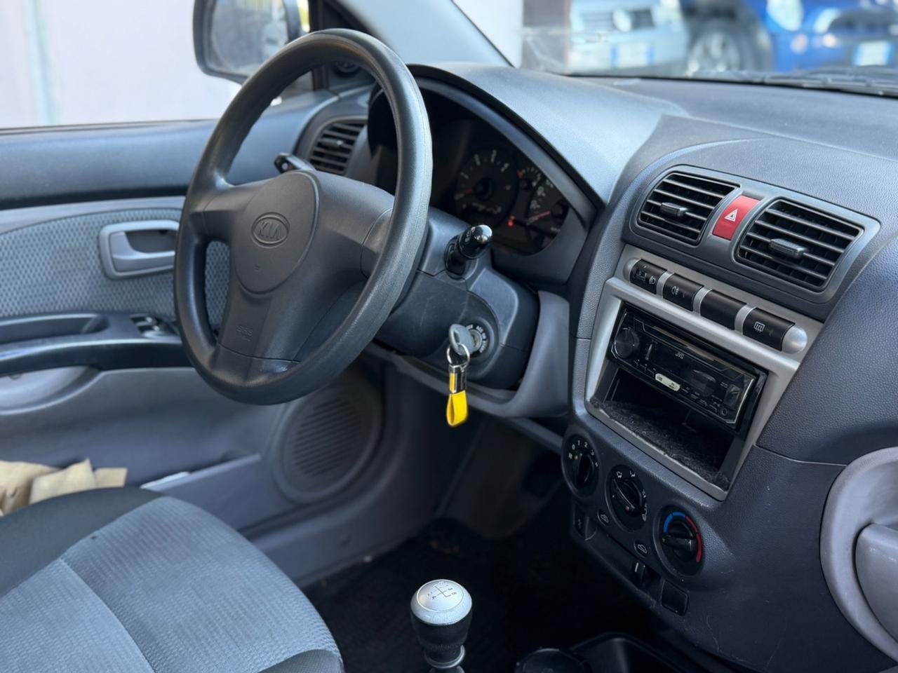 Kia Picanto 1.1 12V CRDi VGT Spicy