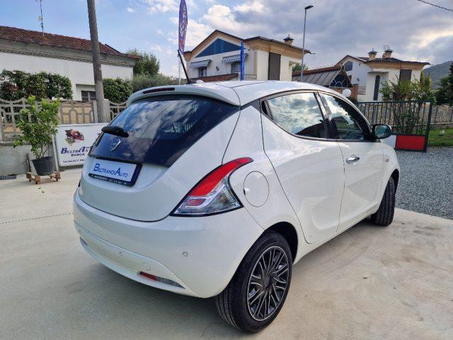 LANCIA Ypsilon 1.2 69 CV 5 porte Gold E6