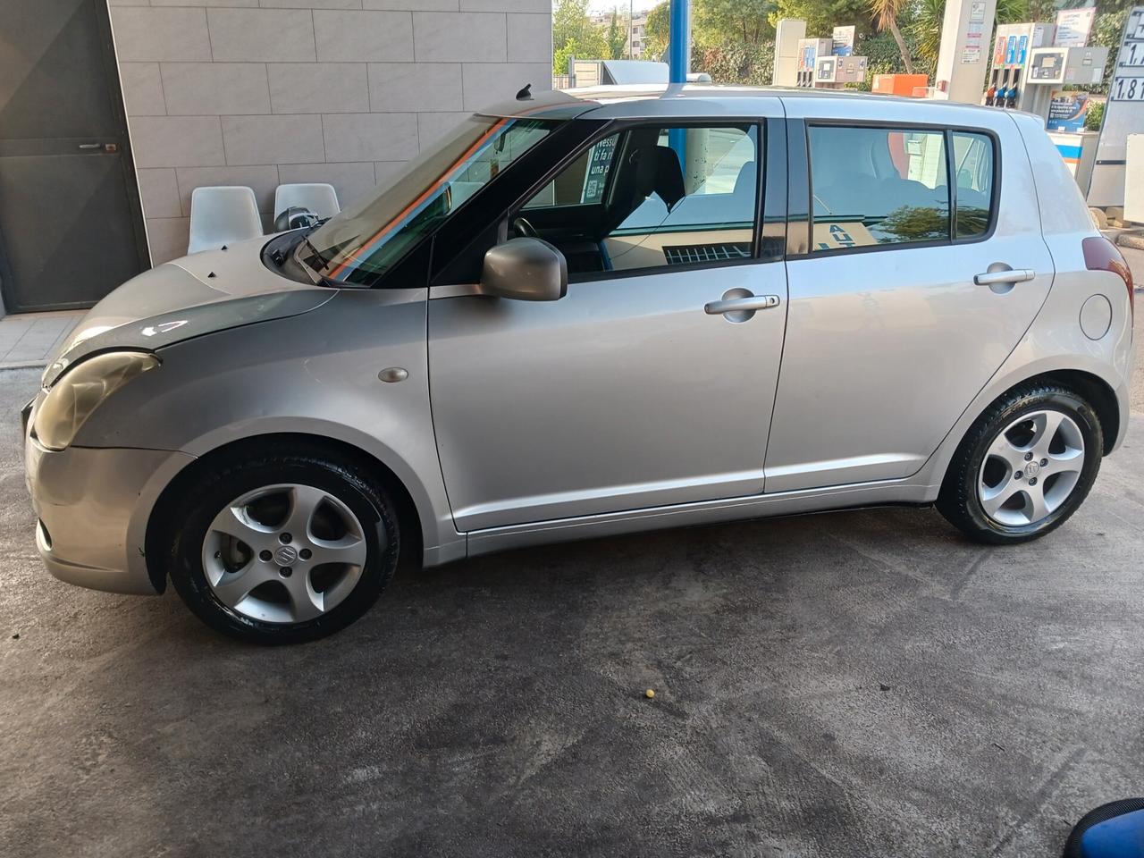 Suzuki Swift benzina-gpl