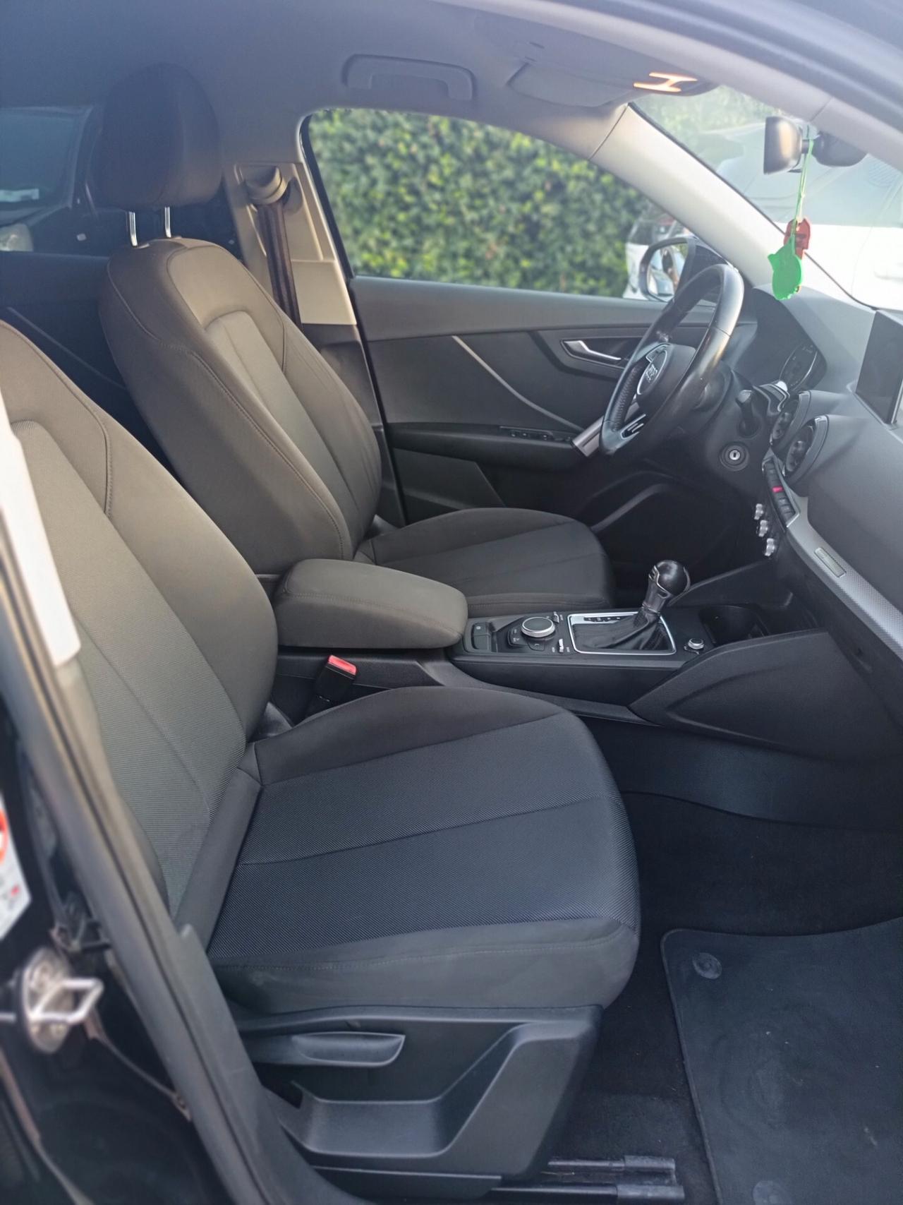 Audi Q2 1.6 TDI S tronic Business