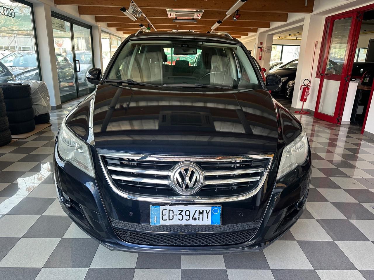 Volkswagen Tiguan 2.0 TDI DPF 4MOTION DSG Sport & Style
