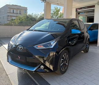 Toyota Aygo 1.0 VVT-i 72 CV 5 porte x-clusiv