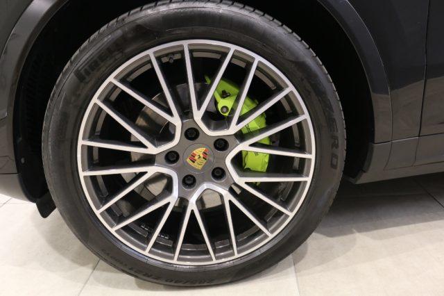 PORSCHE Cayenne 3.0 V6 E-Hybrid