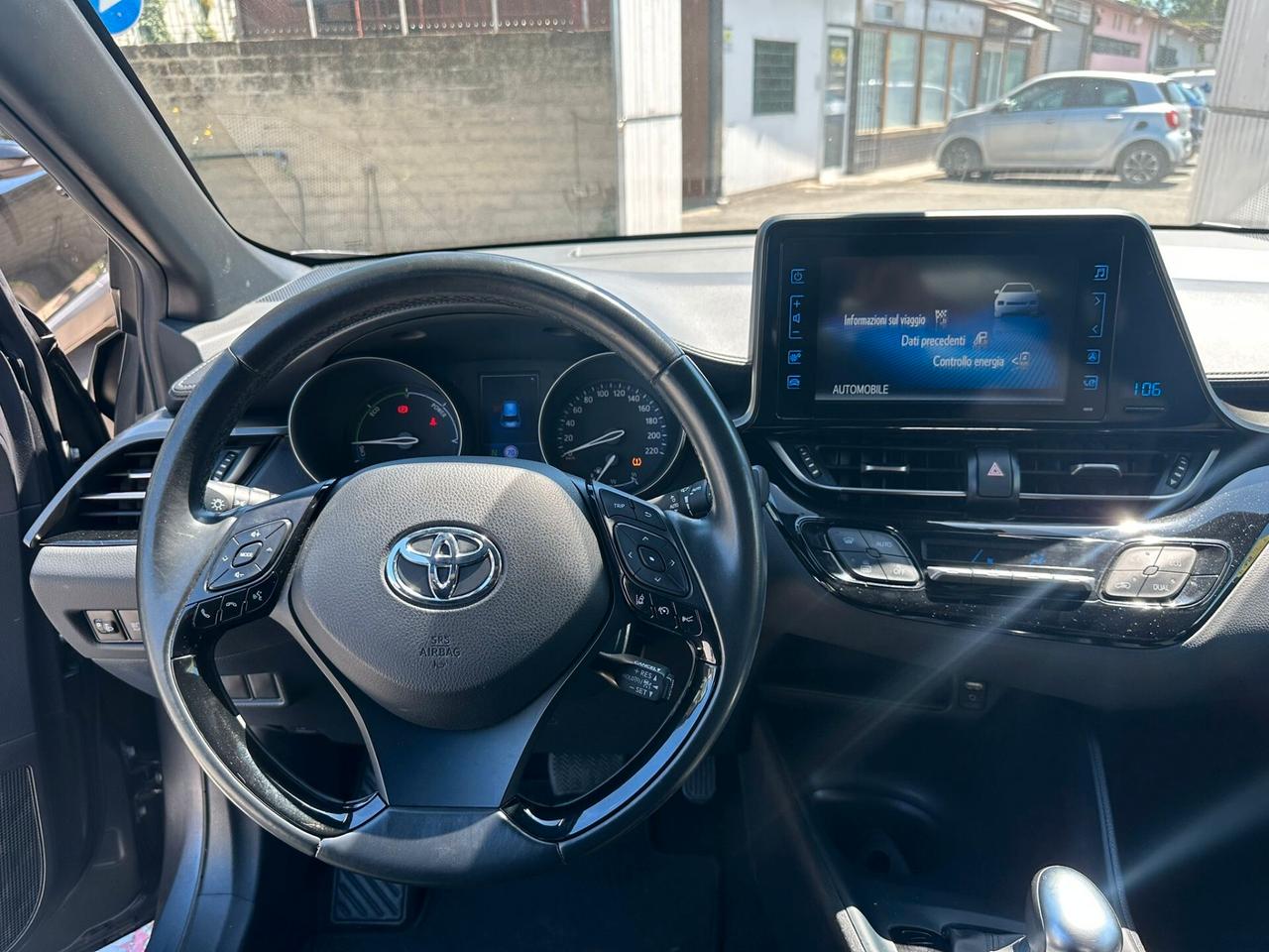 Toyota C-HR 1.8 Hybrid E-CVT Active