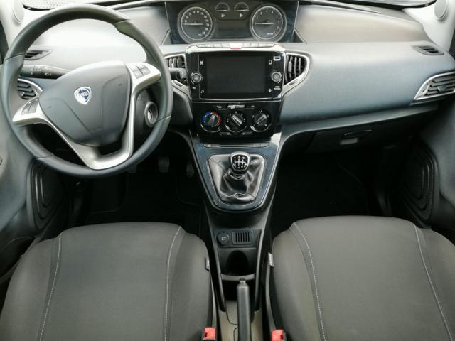 LANCIA Ypsilon 1.0 FireFly 5 porte S&S Hybrid Silver