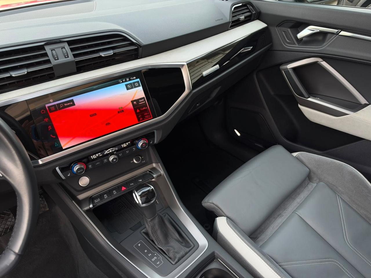 Audi Q3 SPB 45 TFSI quattro S tronic line edition - Tetto apribile
