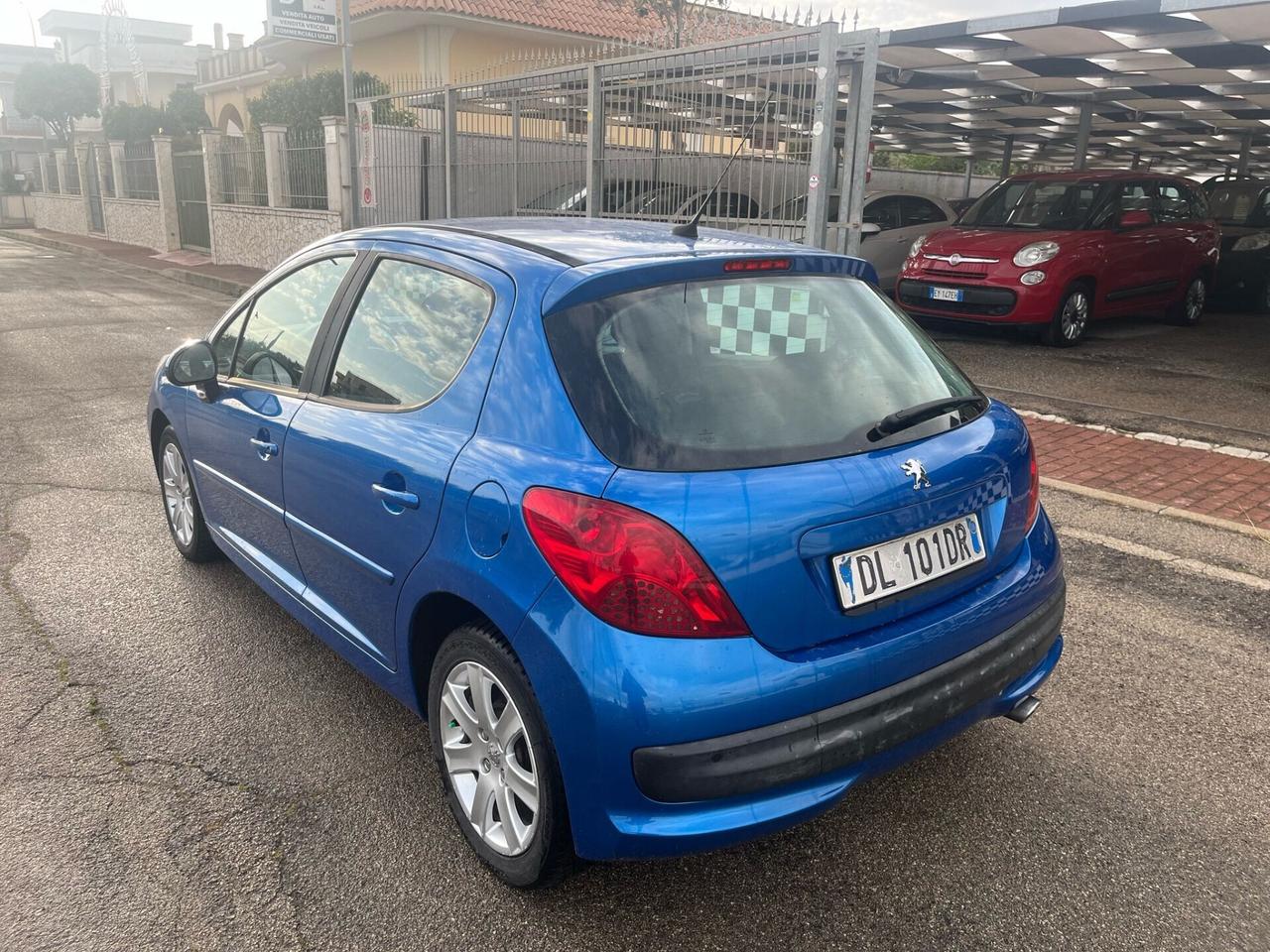 Peugeot 207 1.6 HDi 90CV 5p. XS Unipro 2008