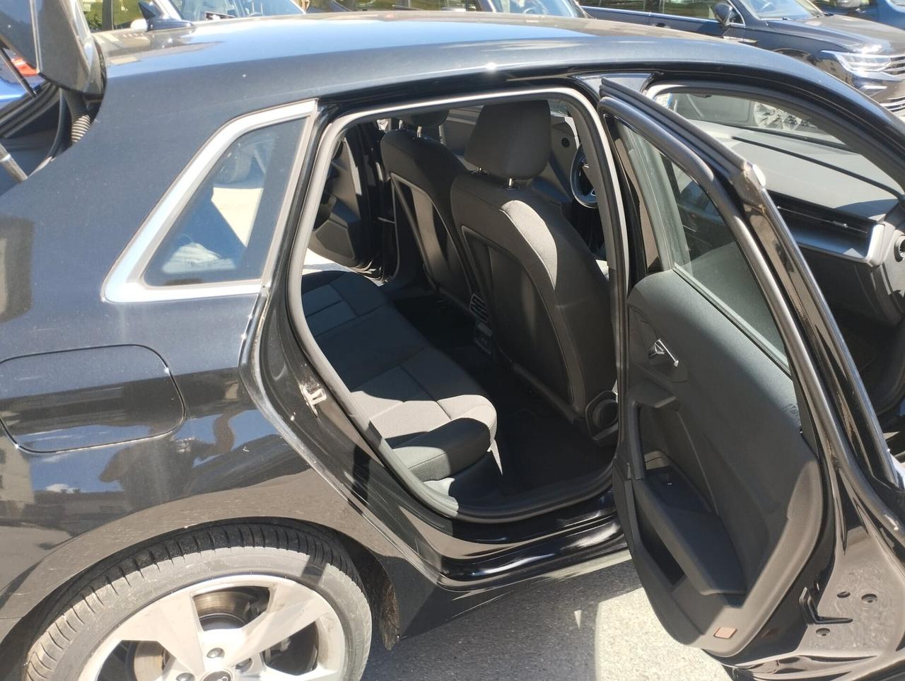Audi A3 SPB 40 TDI quattro S tronic Business Advanced