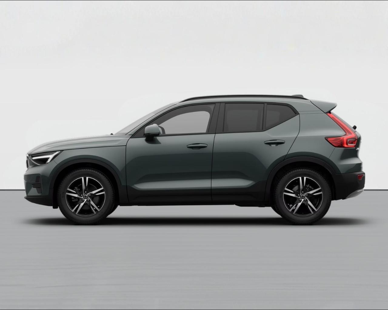 VOLVO XC40 CORE B3 AUTO PREZZO PROMO FINO A FINE MESE