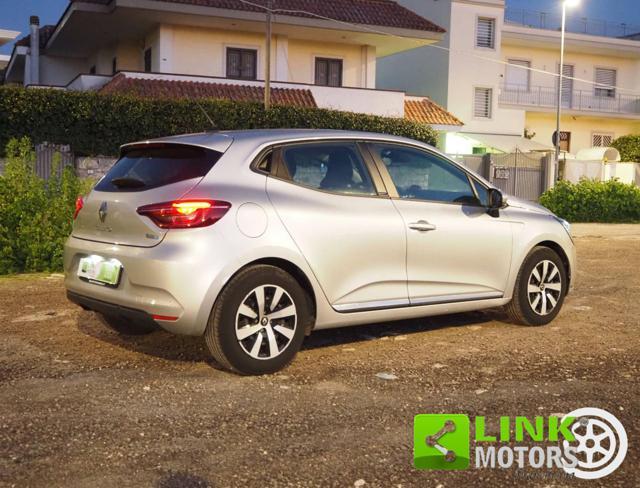 RENAULT Clio Full Hybrid E-Tech 140 CV