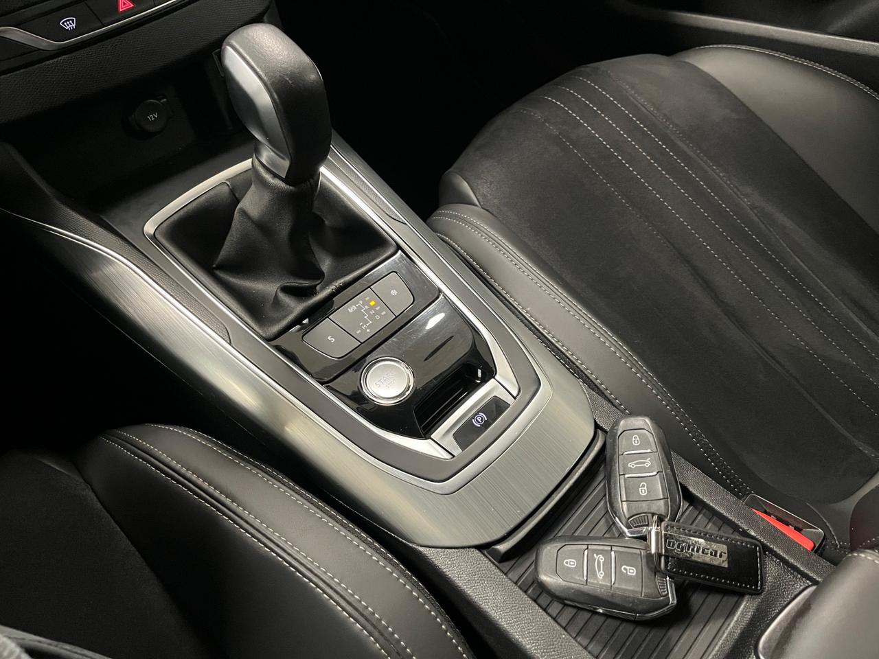 Peugeot 308 1.6 BlueHDi 120cv EAT6 SW Allure CinghiaFatta