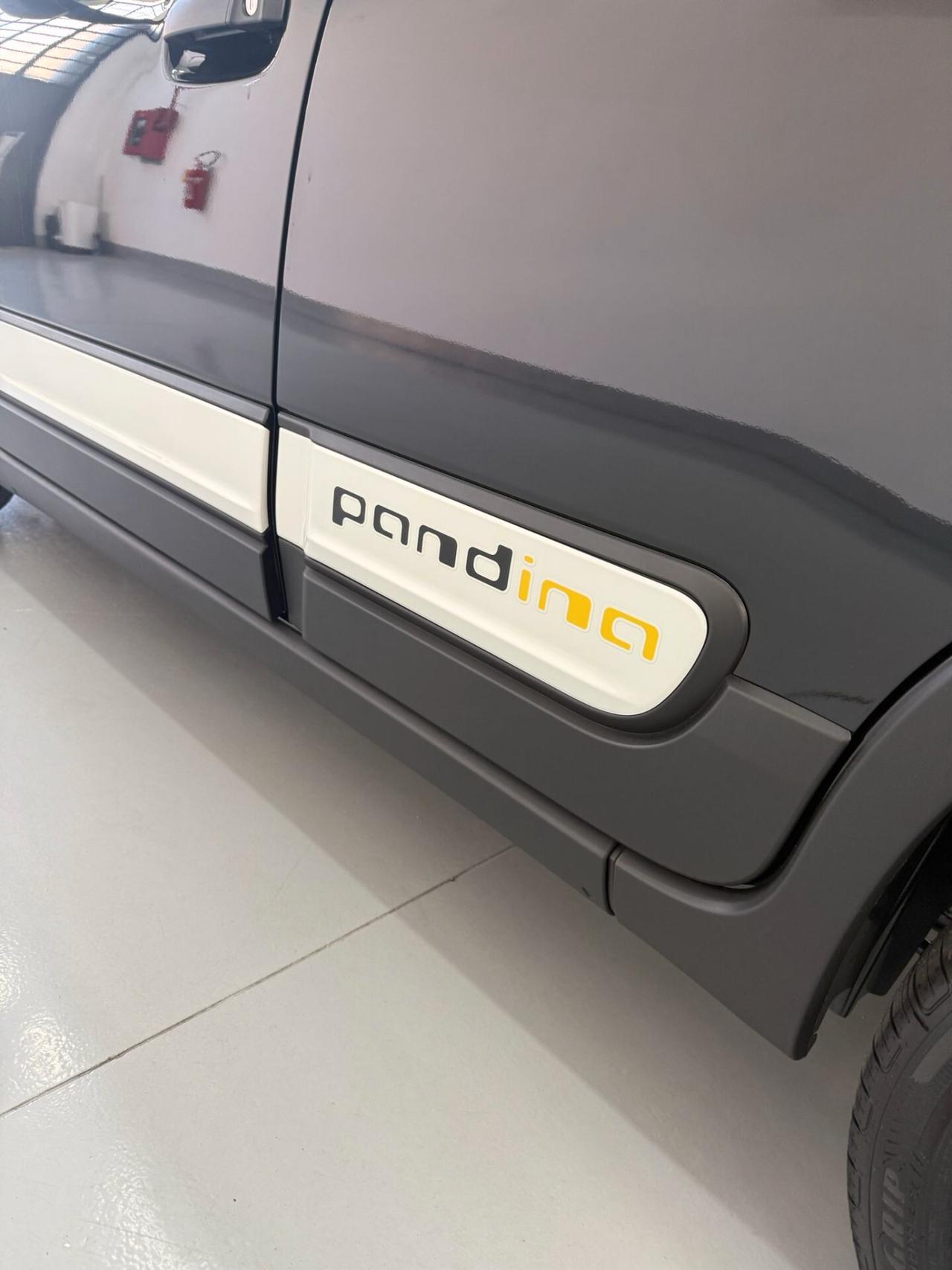 Fiat Panda Pandina 1.0 FireFly 65 CV Hybrid Cross