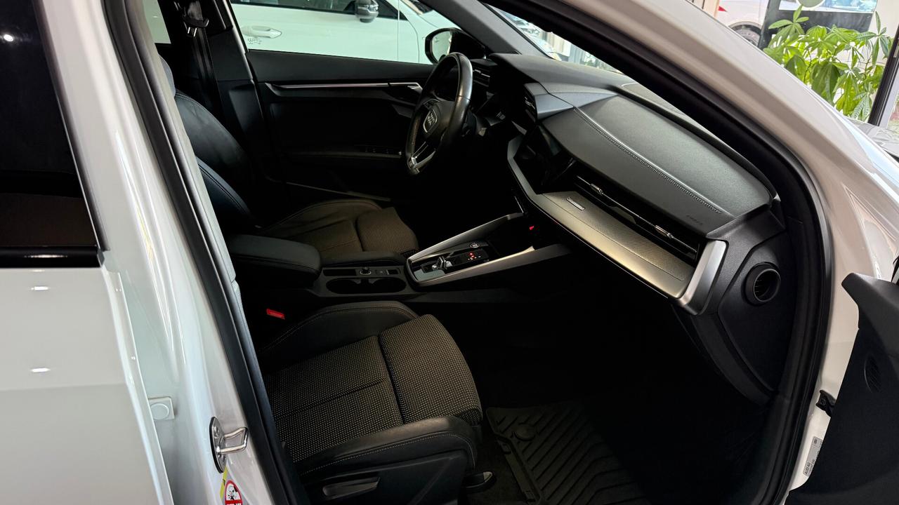 Audi A3 SPB 35 TDI S line edition