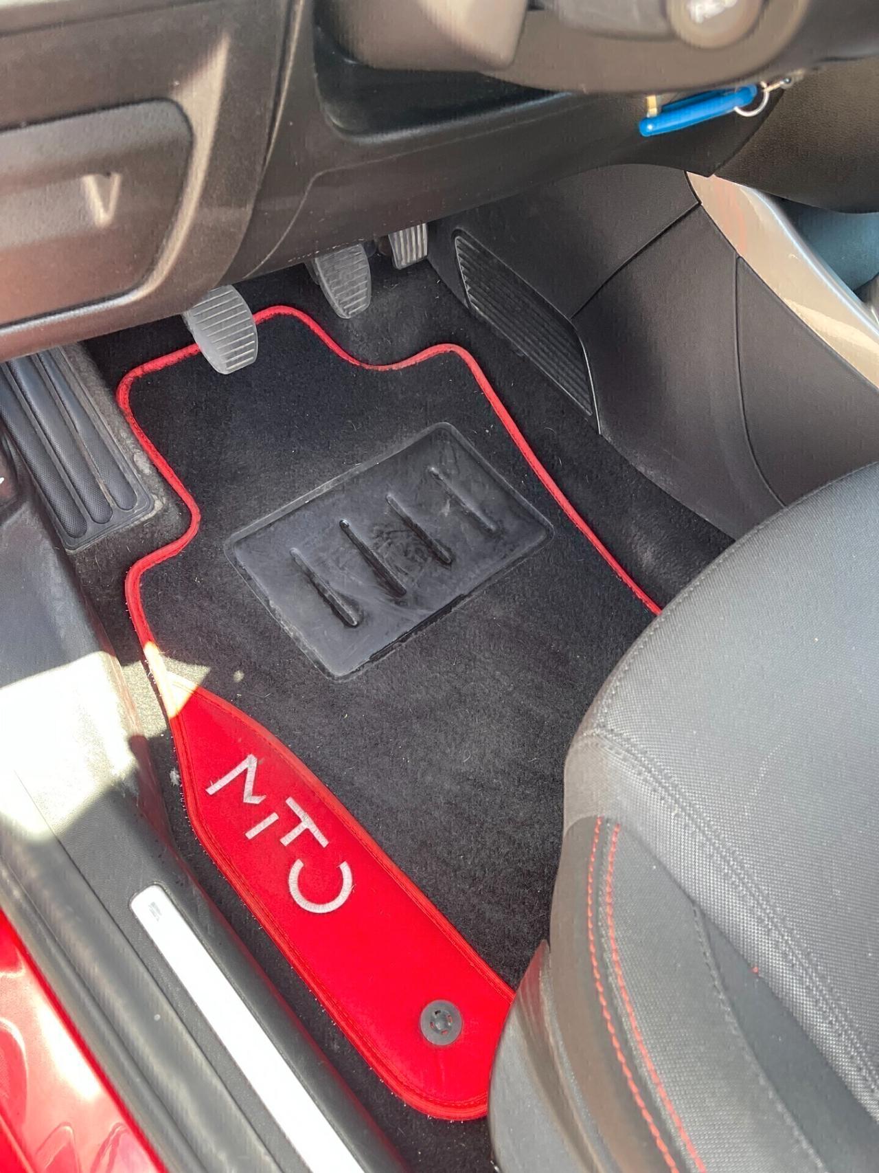 Alfa Romeo MiTo 1.4 220cv Allestimento Quadrifoglio