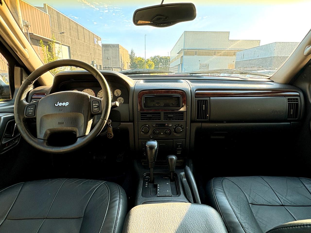 JEEP Gr.CHEROKEE 2.7D aut-188000km-Pelle-2005