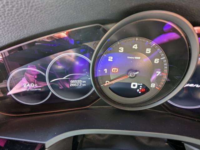 PORSCHE Cayenne 3.0 V6