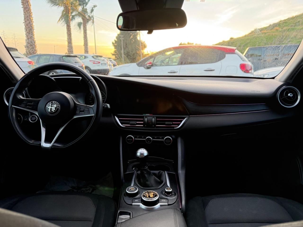 Alfa Romeo Giulia 2.2 Turbodiesel 150 CV Business Launch Edition