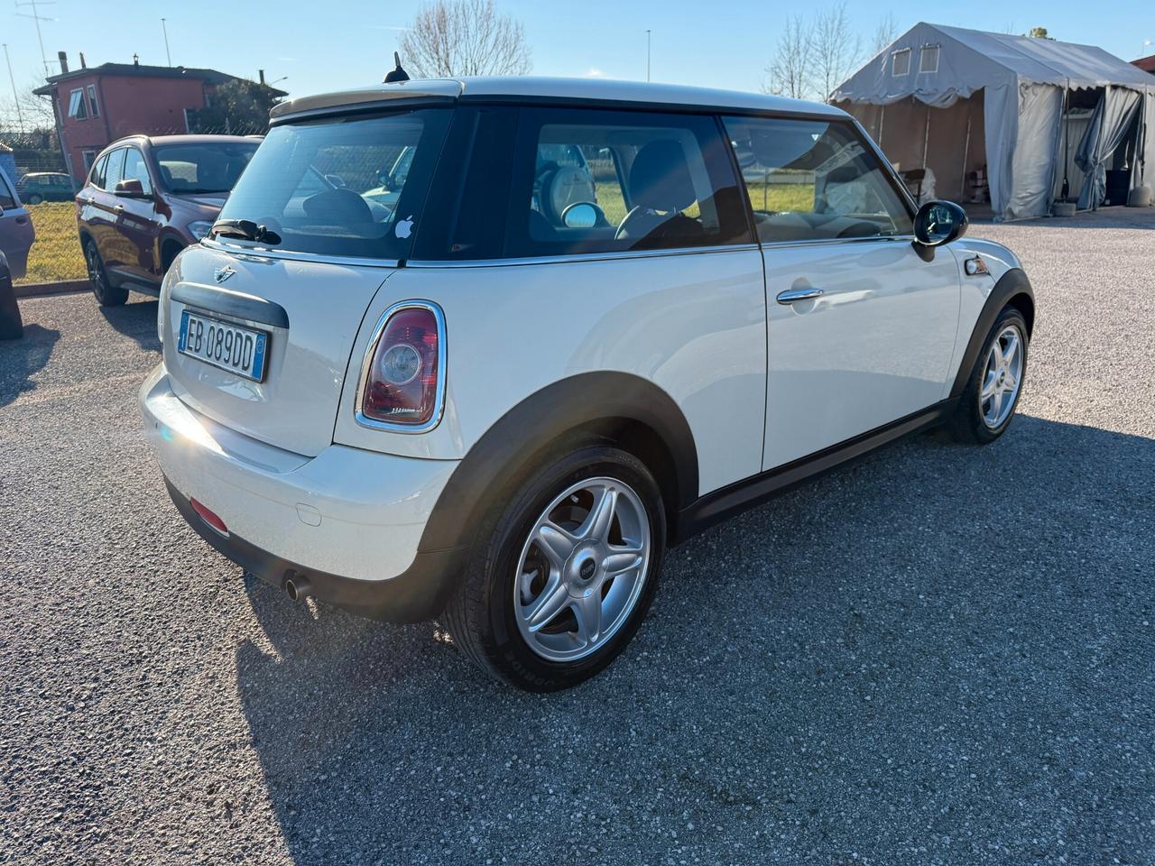 Mini 1.6 16V One (55kW)