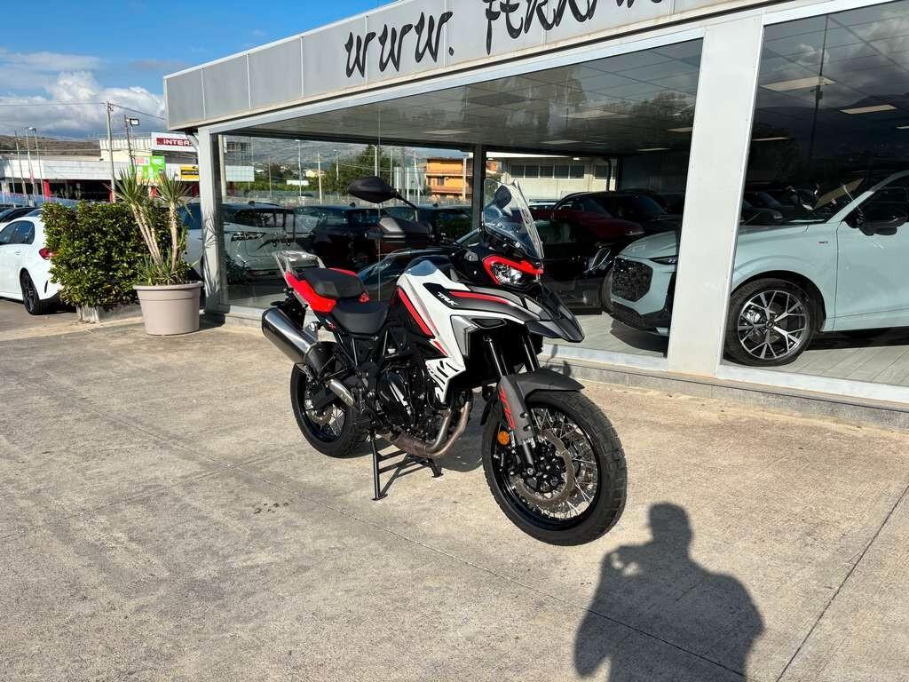 Benelli TRK 702 X 2024 / KM 6.000 Tua a solo 55 Euro al mese