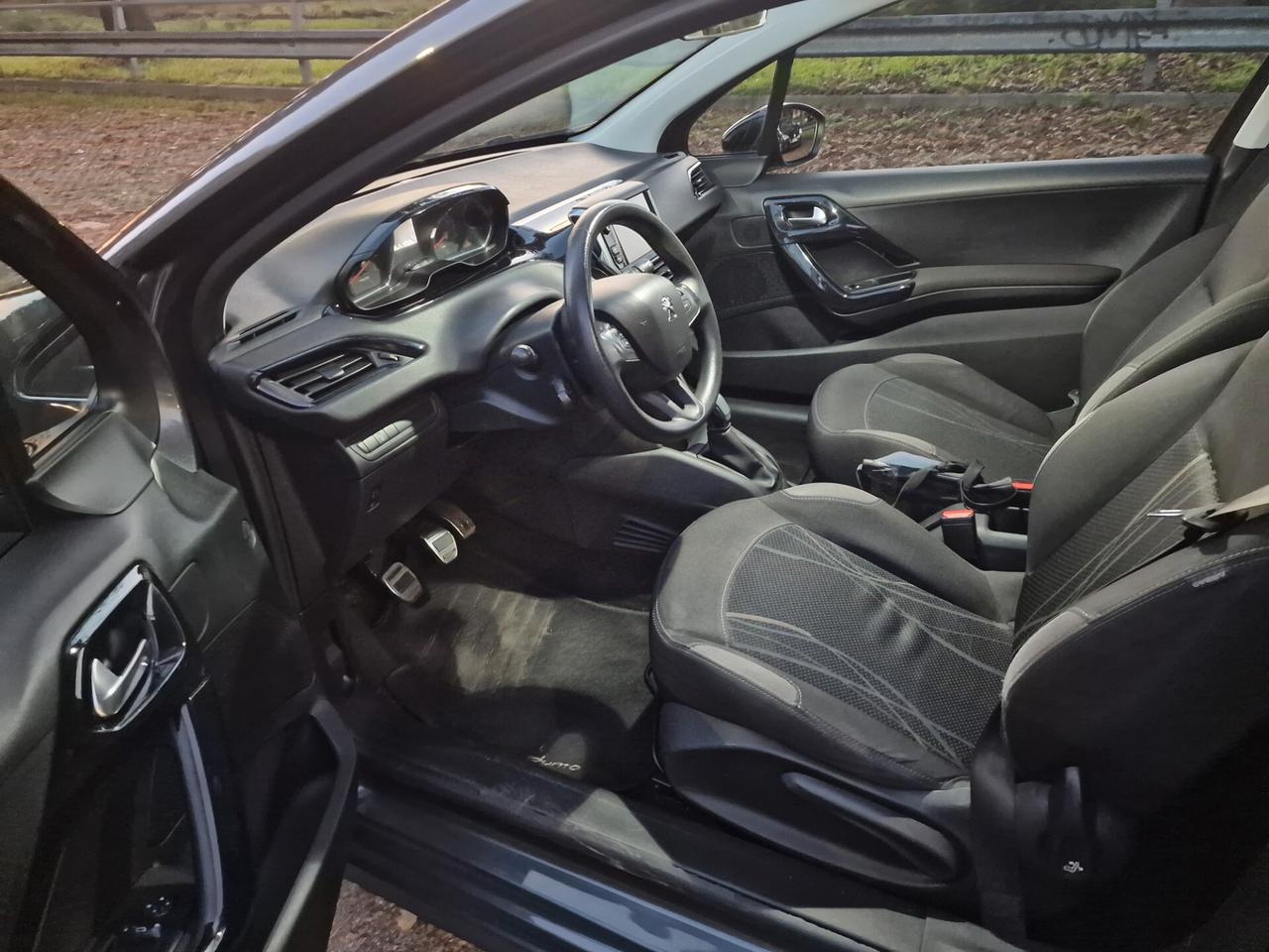 Peugeot 208 1.0 VTi 68 CV 3 porte Active