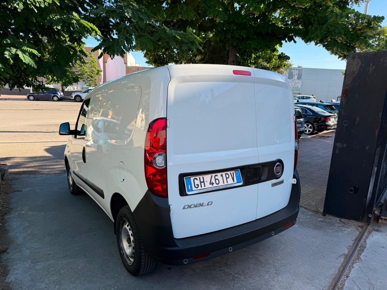 Fiat Doblò 1.6 MJT TRE POSTI DIST. FATTA