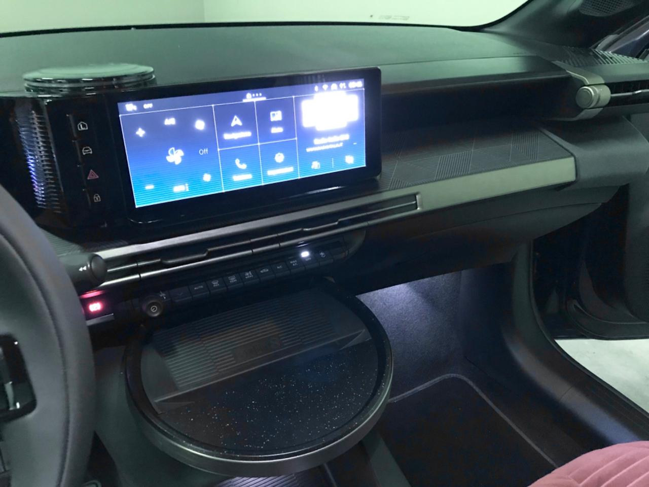 Lancia Ypsilon Hybrid e-DCT LX