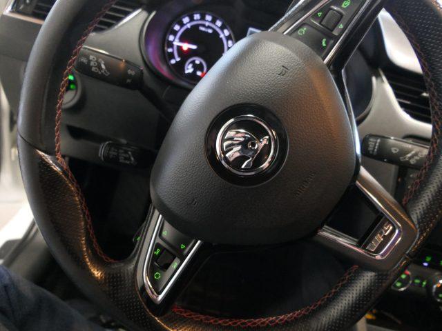 SKODA Octavia 2.0 TDI DSG Wagon RS