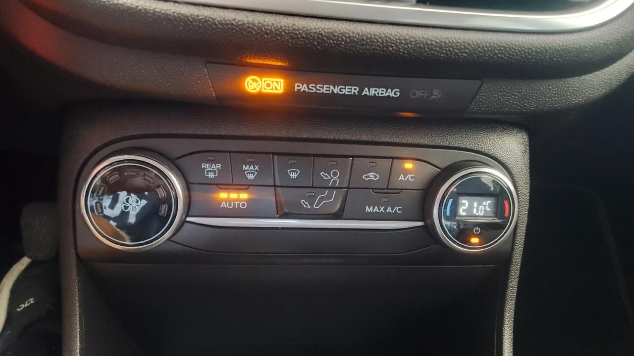 Ford Fiesta 1.5 TDCi TITANIUM 90milakm 2018 nuova