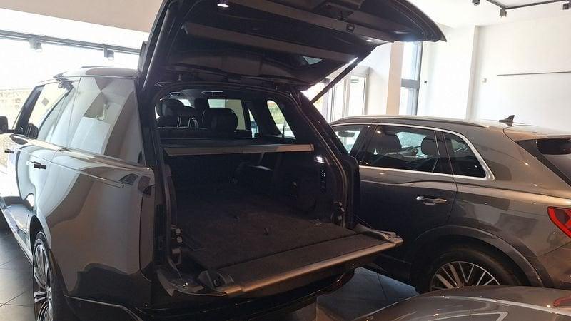 Land Rover Range Rover 4.4 V8 Autobiography LWB 7 posti TETTO, PELLE, IVA ESPOSTA