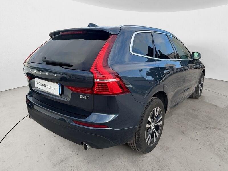 Volvo XC60 B4 197+14 CV AWD Automatica NAVI LED Momentum Pro