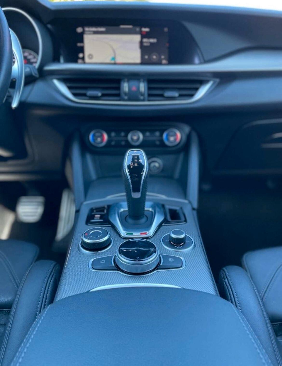 Alfa Romeo Stelvio 2.2 Turbodiesel 210 CV AT8 Q4 Veloce AUTO A NOLEGGIO