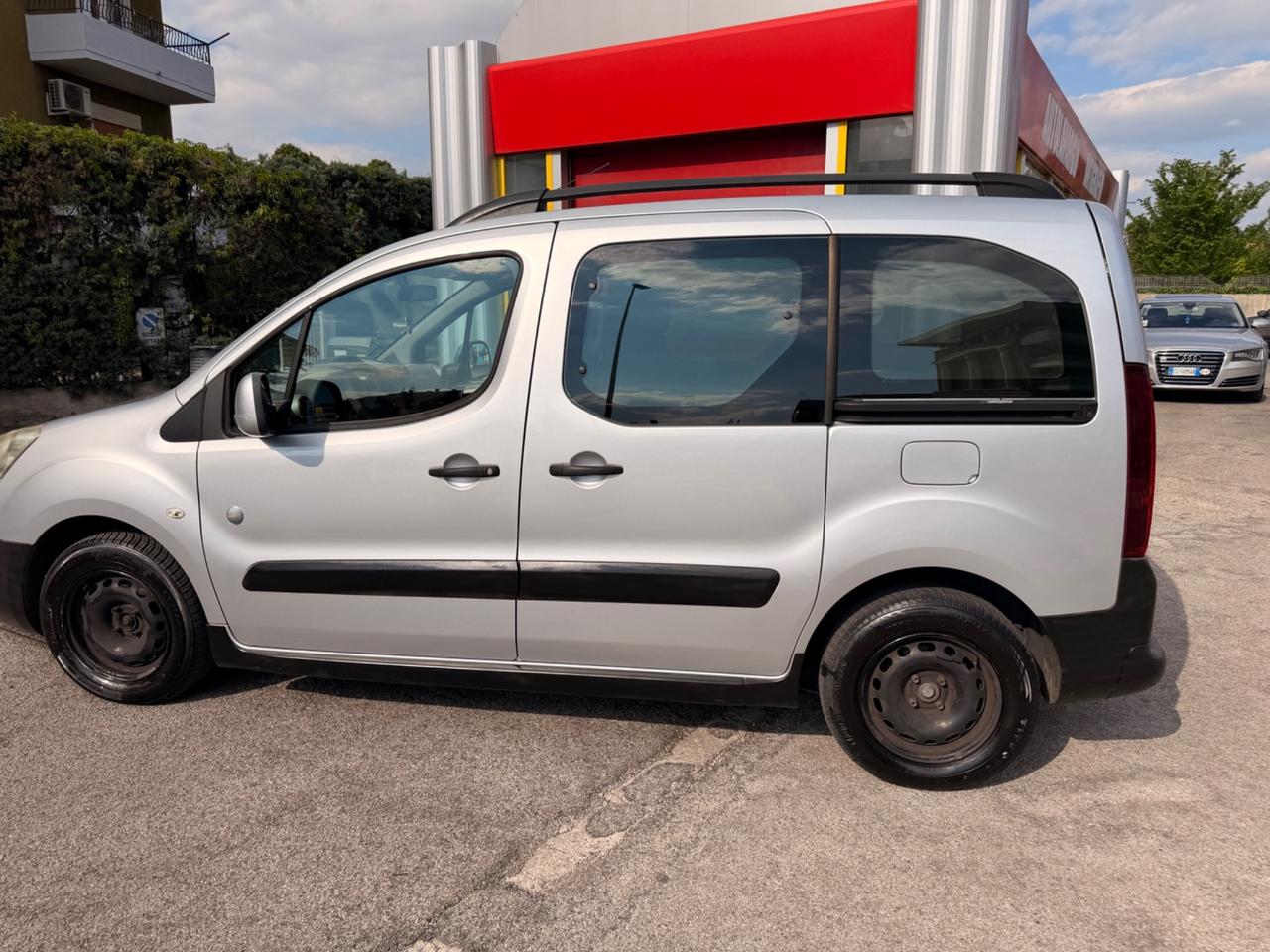Peugeot Partner Tepee 1.6HDI NEOPATENTATI 5posti euro5