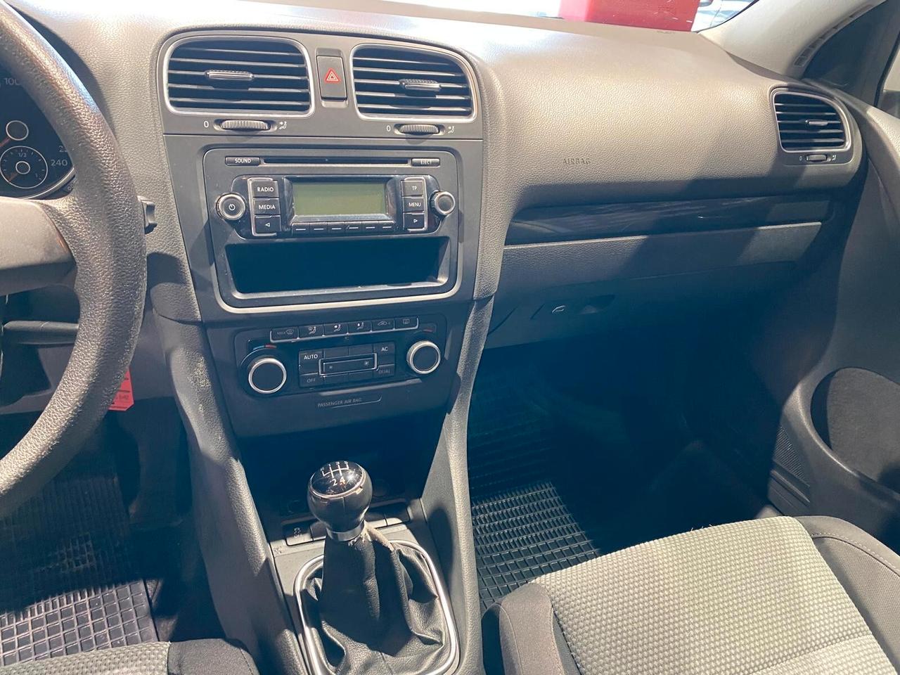 Volkswagen Golf 1.6 Diesel - 2011