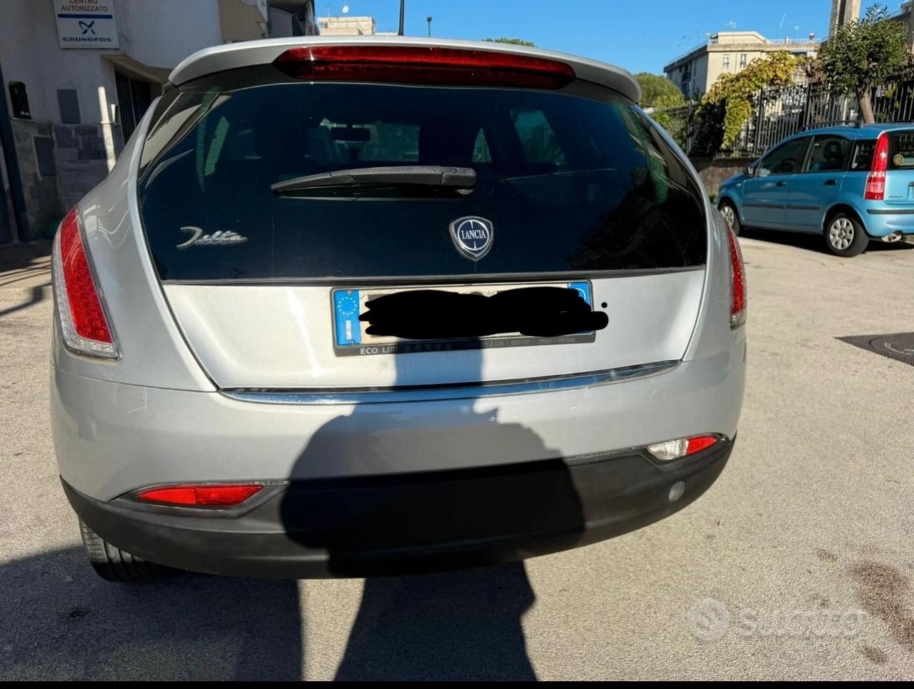 Lancia Delta 1.6 MJT DPF anno 2013
