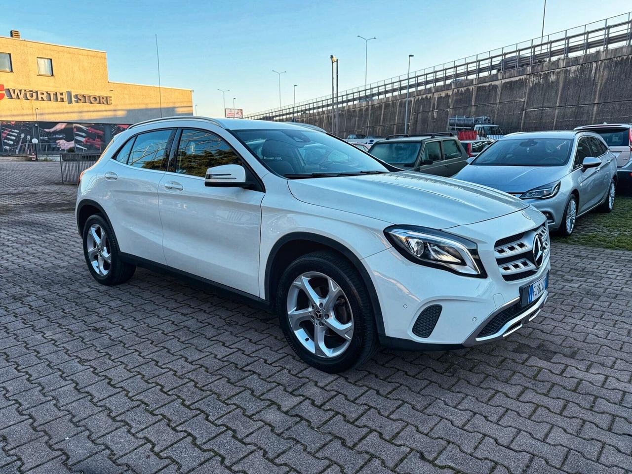 Mercedes-benz GLA 200 d Automatic 4Matic AUTOMATICA NAVI TELECAMERA CRUISE